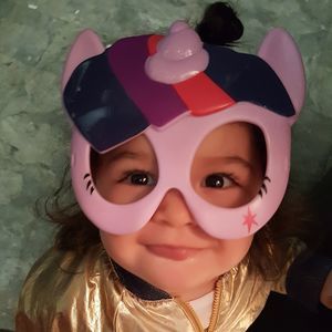 Meet your Posher, Derek jennifer